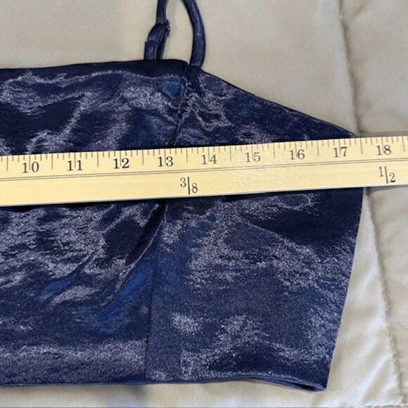House of Harlow 1960 Blue Satin Crop Halter Ruched Back Adjustable Straps Large - Picture 6 of 8